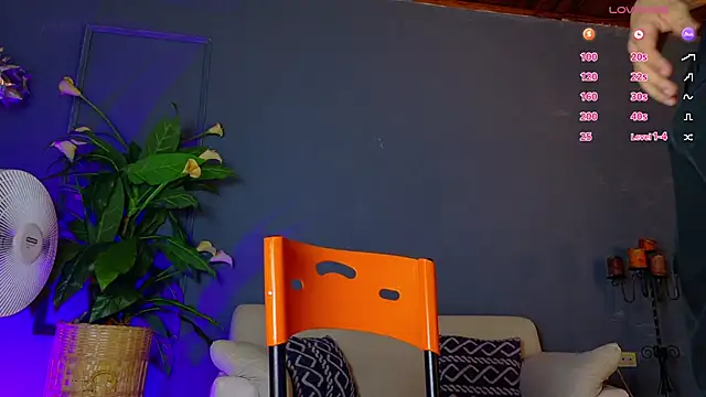 Snapshot of david_huge chatting on November 10, 2025, 1:27 pm david huge online show from November 10, 2025, 1:27 pm