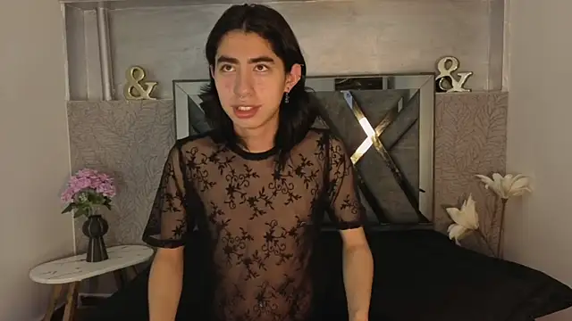 Snapshot of ryo_light chatting on February 14, 2026, 3:40 am ryo light online show from February 14, 2026, 3:40 am