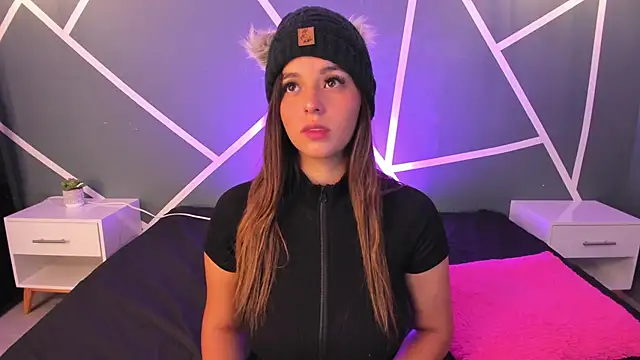 bianca vega  online show from March 25, 2026, 11:20 am