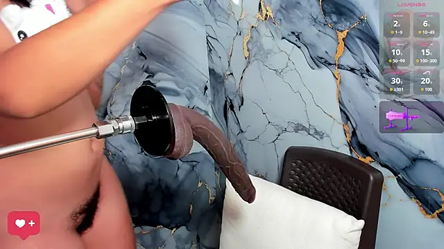 Snapshot of Emily_Evo chatting on September 21, 2025, 7:30 pm Emily Evo online show from September 21, 2025, 7:30 pm