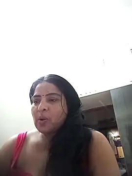 Snapshot of srimasrima chatting on February 1, 2026, 2:48 pm srimasrima online show from February 1, 2026, 2:48 pm