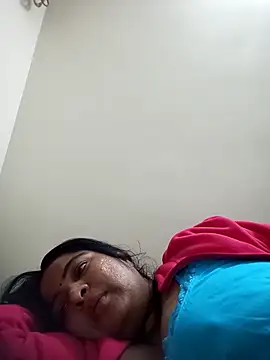 Snapshot of srimasrima chatting on February 10, 2026, 9:36 pm srimasrima online show from February 10, 2026, 9:36 pm