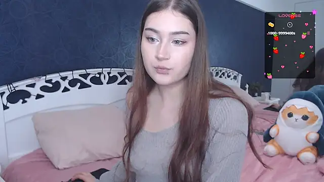 Lili Luuu online show from October 2, 2025, 10:35 pm