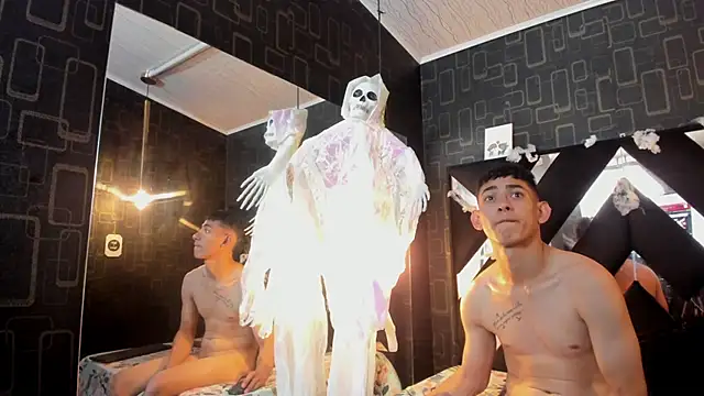 Liam and Barbie online show from October 19, 2025, 3:42 am