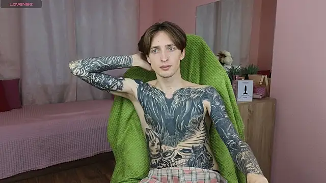 Snapshot of Martin_Jin chatting on September 13, 2025, 12:38 pm Martin Jin online show from September 13, 2025, 12:38 pm