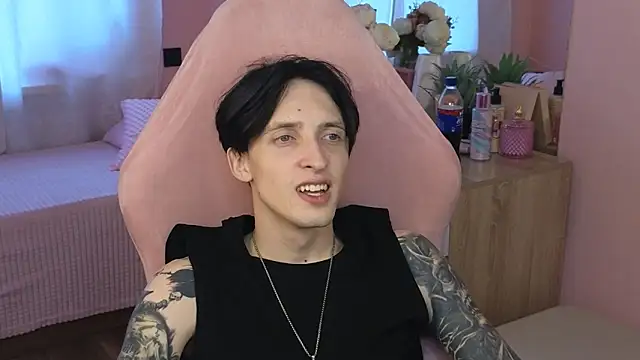 Snapshot of Martin_Jin chatting on September 27, 2025, 10:54 am Martin Jin online show from September 27, 2025, 10:54 am