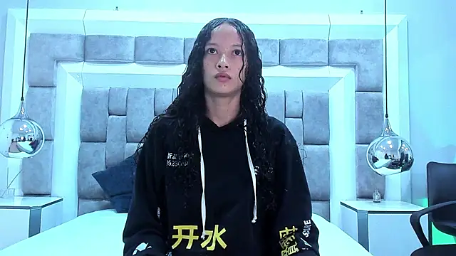 Snapshot of JuliettaBleer chatting on September 20, 2025, 11:48 am JuliettaBleer online show from September 20, 2025, 11:48 am