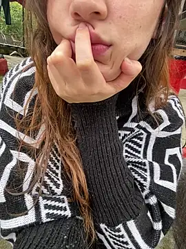 Megan colsom online show from September 18, 2025, 2:53 pm