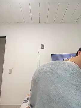 Samantha hotly online show from January 6, 2026, 8:18 am