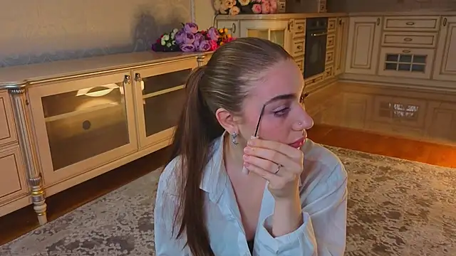 Snapshot of EadlinGillim chatting on October 25, 2025, 3:17 am EadlinGillim online show from October 25, 2025, 3:17 am