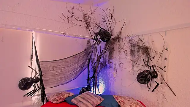 catleya noire online show from November 1, 2025, 8:36 pm