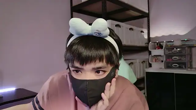 Snapshot of doggyman523 chatting on September 15, 2025, 3:23 pm doggyman523 online show from September 15, 2025, 3:23 pm