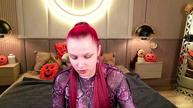 Snapshot of Wilda_Foster chatting on October 20, 2025, 10:38 am Wilda Foster online show from October 20, 2025, 10:38 am