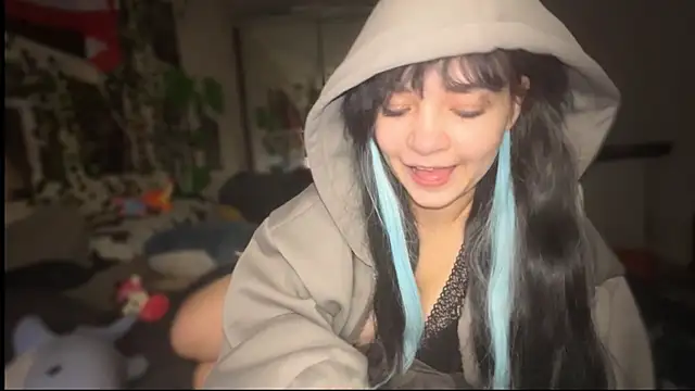 nikoli naw online show from December 2, 2025, 10:22 pm