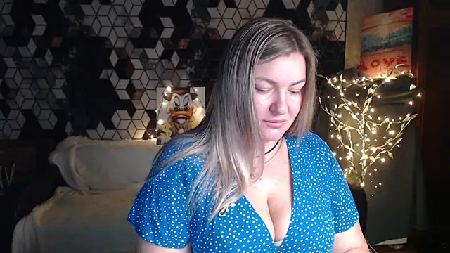 NikaSkylink online show from February 20, 2026, 8:11 pm