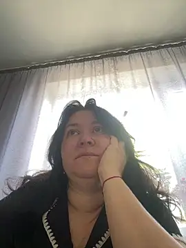 Liza Will online show from April 15, 2026, 8:31 am