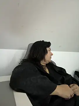 Liza Will online show from October 14, 2025, 6:30 pm