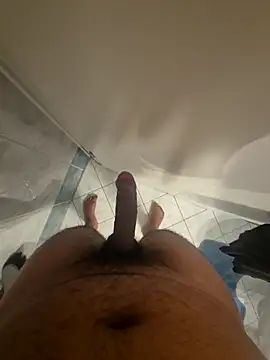 Snapshot of UnCutCrotch chatting on January 18, 2026, 5:16 pm UnCutCrotch online show from January 18, 2026, 5:16 pm