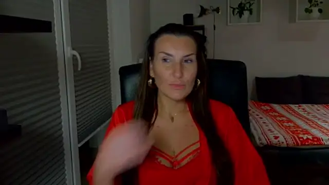 Snapshot of DonnaAmore chatting on November 20, 2025, 9:25 pm DonnaAmore online show from November 20, 2025, 9:25 pm