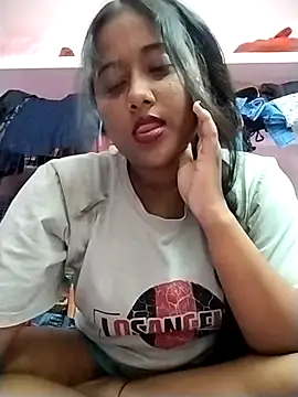 Snapshot of Fun__with__Prity chatting on November 4, 2025, 4:44 pm Fun with Prity online show from November 4, 2025, 4:44 pm