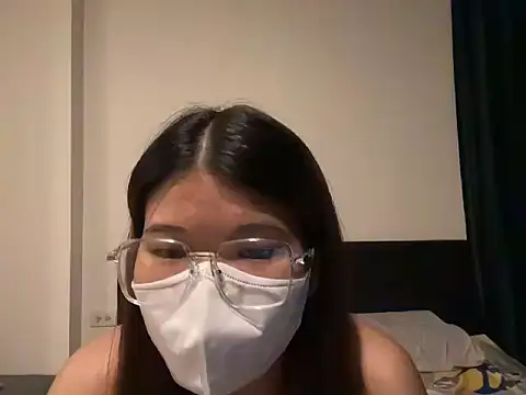 sweetguay9871 online show from March 3, 2026, 1:29 pm