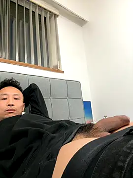 Snapshot of vallent970 chatting on October 21, 2025, 1:38 am vallent970 online show from October 21, 2025, 1:38 am