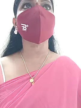 shivani27 online show from November 11, 2025, 12:44 pm