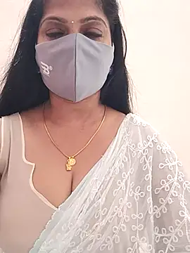 shivani27 online show from April 5, 2026, 8:32 am