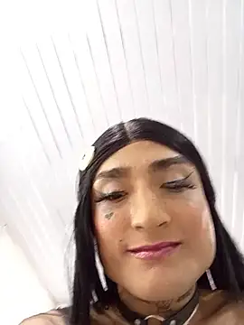 translatina777 online show from October 18, 2025, 5:53 am