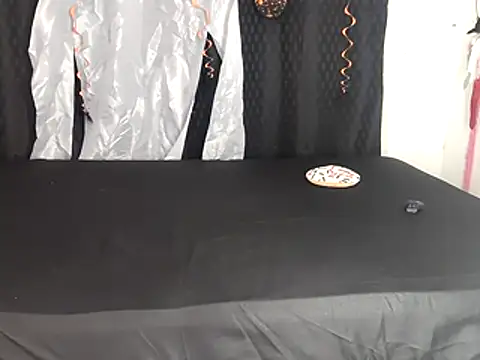 Snapshot of AntonelaMorriz chatting on October 31, 2025, 7:16 am AntonelaMorriz online show from October 31, 2025, 7:16 am