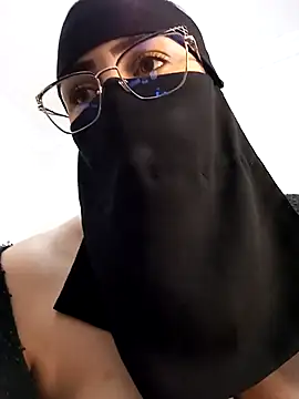 Snapshot of Arabic-loka chatting on February 6, 2026, 4:36 pm Arabic-loka online show from February 6, 2026, 4:36 pm