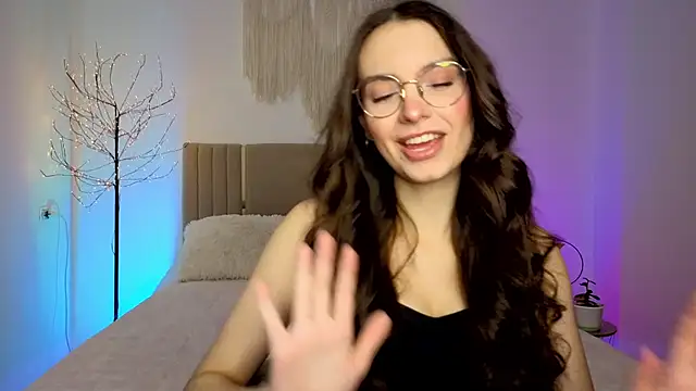 Real cutie1 online show from February 19, 2026, 2:14 pm