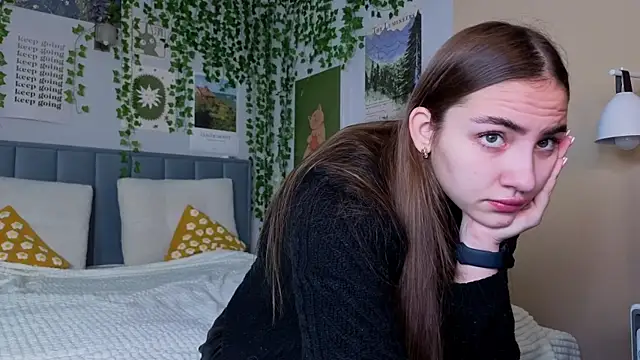 Snapshot of Ashley_Pierce chatting on October 6, 2025, 4:13 am Ashley Pierce online show from October 6, 2025, 4:13 am