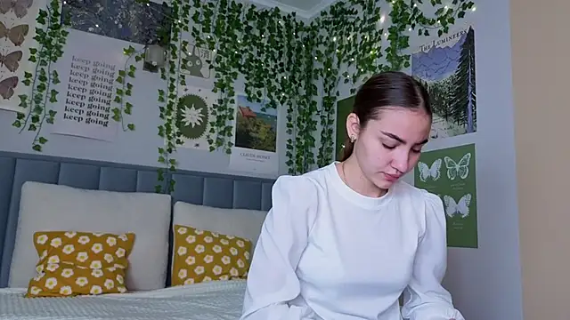 Snapshot of Ashley_Pierce chatting on October 5, 2025, 4:14 am Ashley Pierce online show from October 5, 2025, 4:14 am