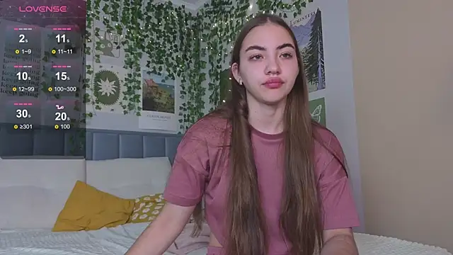 Snapshot of Ashley_Pierce chatting on September 20, 2025, 1:21 am Ashley Pierce online show from September 20, 2025, 1:21 am