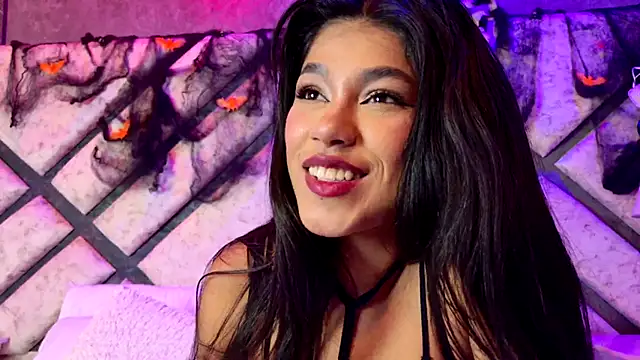 Snapshot of ZafiraRose chatting on October 27, 2025, 7:59 pm ZafiraRose online show from October 27, 2025, 7:59 pm