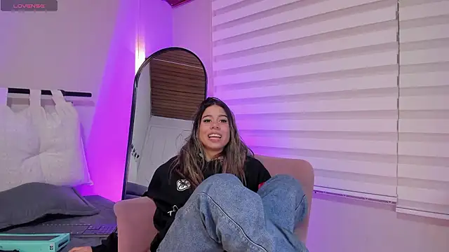 Rachell criss online show from March 7, 2026, 4:19 am