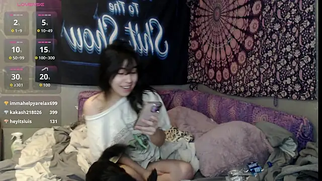 Snapshot of London_Ray chatting on September 19, 2025, 9:13 am London Ray online show from September 19, 2025, 9:13 am