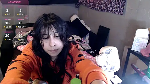 London Ray online show from February 7, 2026, 7:05 am