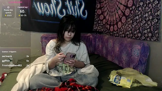 Snapshot of London_Ray chatting on October 4, 2025, 6:26 am London Ray online show from October 4, 2025, 6:26 am