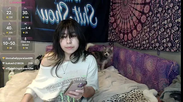 Snapshot of London_Ray chatting on September 20, 2025, 9:47 am London Ray online show from September 20, 2025, 9:47 am