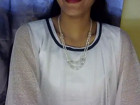 zara Khan0 online show from September 17, 2025, 2:08 pm