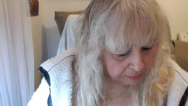 SusiLifeXXX online show from November 7, 2025, 8:24 pm