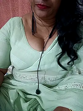 Swetyhoney online show from September 11, 2025, 5:57 pm