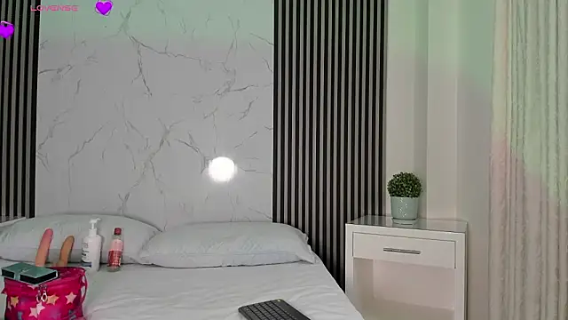 JackAndRosse  online show from March 9, 2026, 1:14 pm