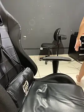 novinhacasada22 online show from March 10, 2026, 12:31 pm