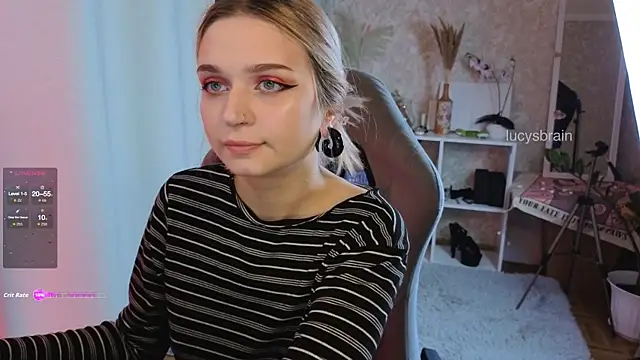 Lucyinthesheets online show from September 14, 2025, 4:29 pm