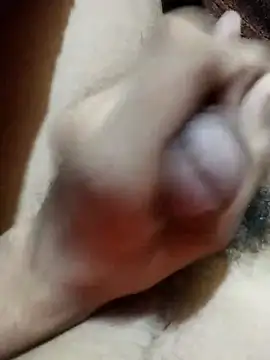 saneer69tew online show from September 25, 2025, 7:42 pm