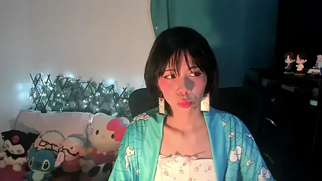 Snapshot of dolliette24 chatting on September 27, 2025, 2:18 am dolliette24 online show from September 27, 2025, 2:18 am