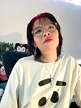 dolliette24 online show from November 13, 2025, 9:19 pm